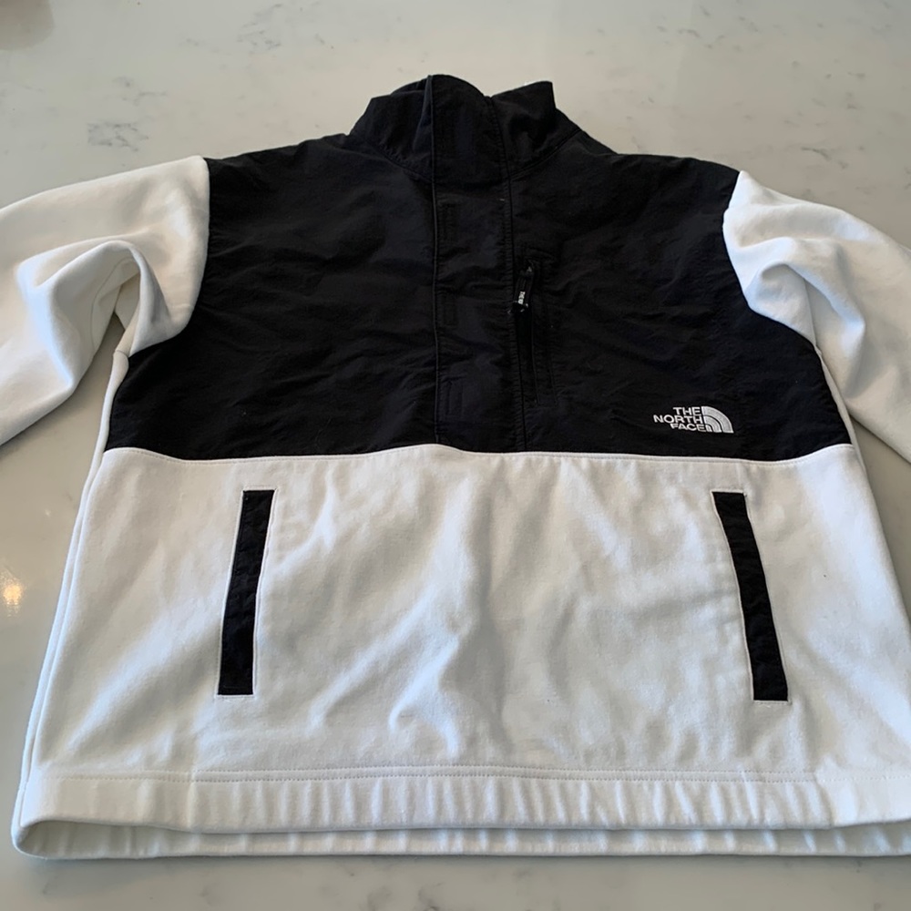North Face Men’s Half-Zip Pullover